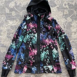 lululemon women's jacket size 4